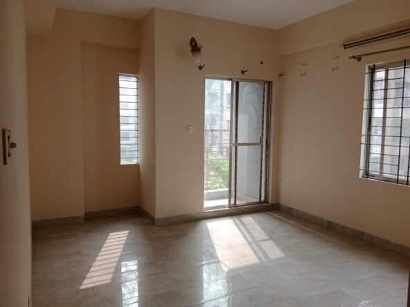 2050 SFT Luxury Apartment for Sale in Bashundhara 2