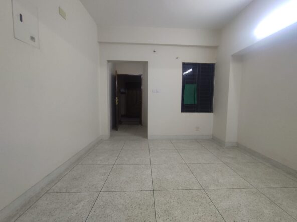 1100 SFT Ready Apartment for Sale in Dhanmonddi 3