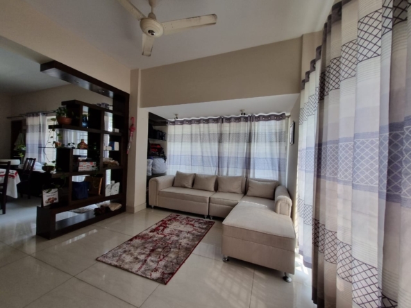 1407 Sqft 3 Bedroom Flat for Sale in Bashundhara RA 5