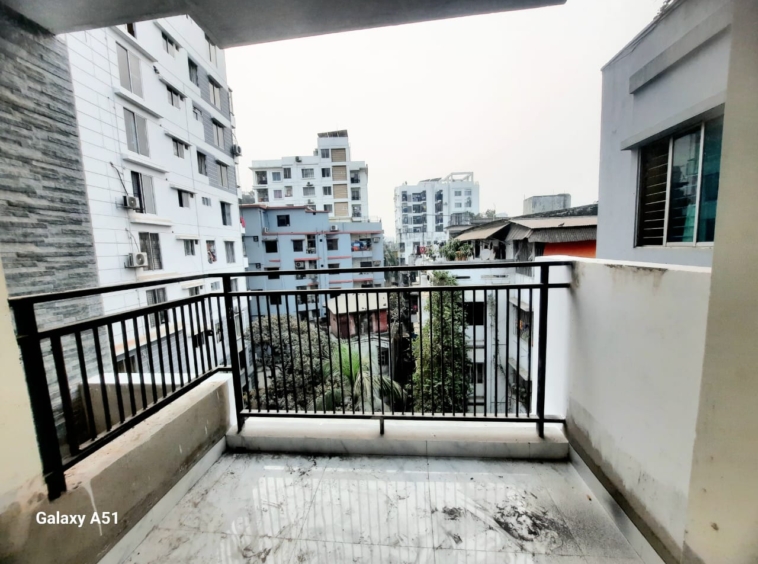 1420 Sqft Modern 3 Bedroom Flat for Sale in Dilu Road New Eskaton 2