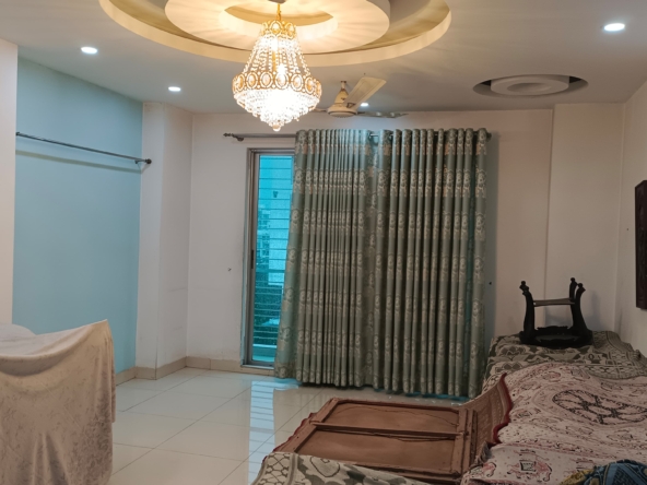 Luxurious 4400 SFT South West Facing Duplex for Sale in Sector 4 Uttara 5