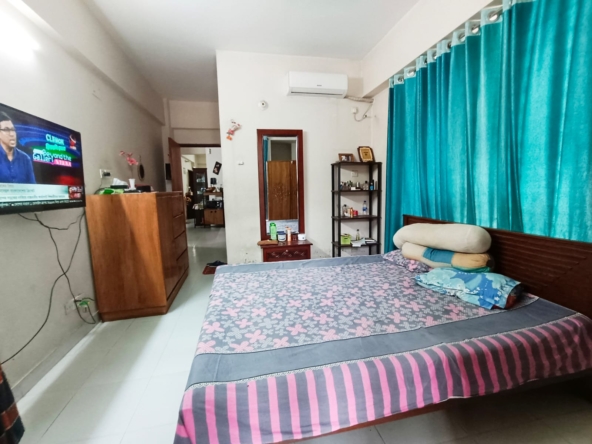 1807 SFT Ready Flat for Sale in Uttara 1