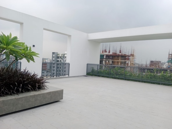 1820 Sqft Flat for Sale in Bashundhara RA 4