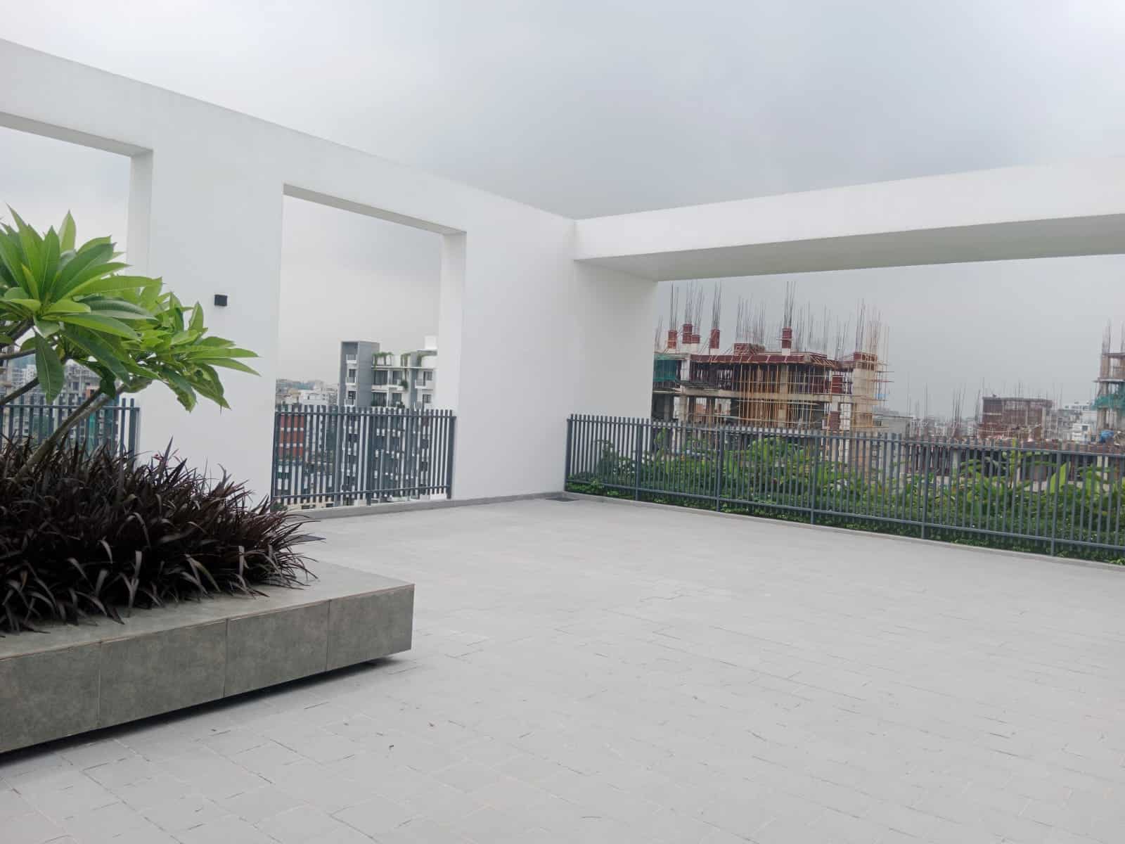 1820 Sqft Flat for Sale in Bashundhara RA 4
